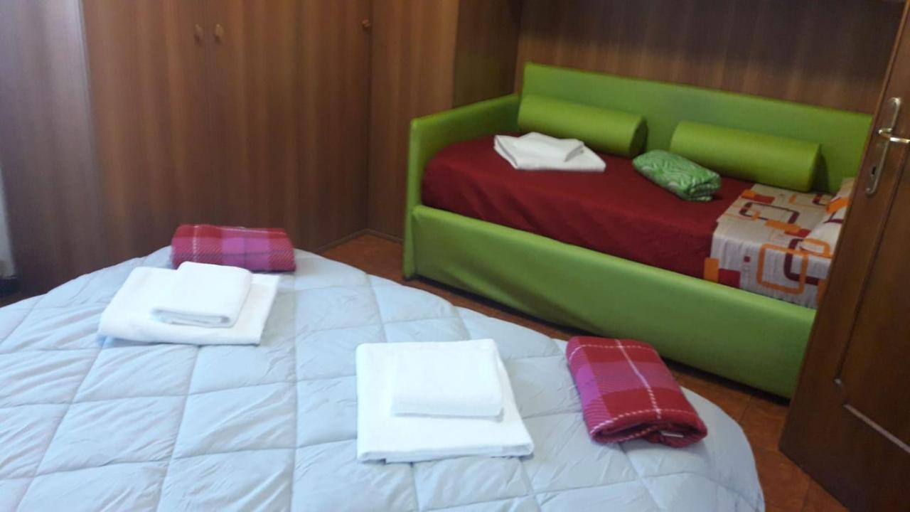 Venice Apartment Near Station Santa Lucia Two Bedroom Exterior photo