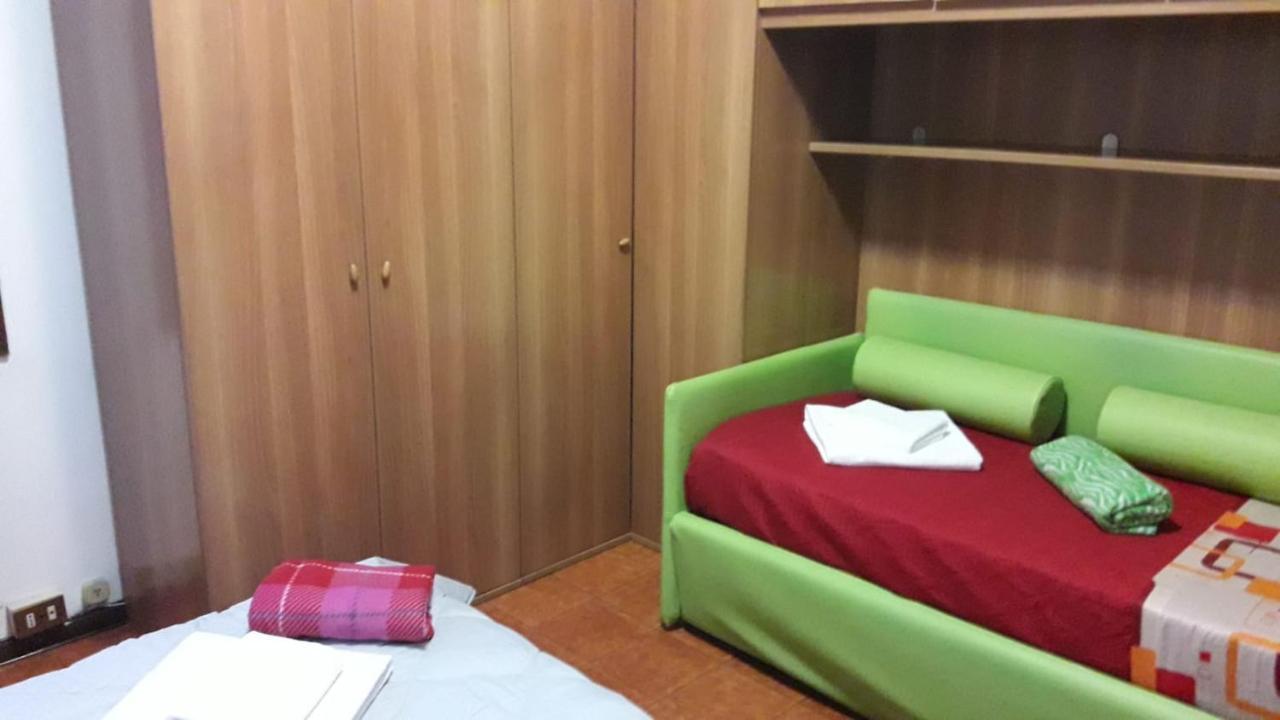 Venice Apartment Near Station Santa Lucia Two Bedroom Exterior photo