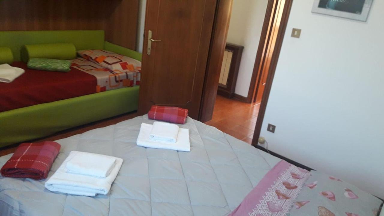 Venice Apartment Near Station Santa Lucia Two Bedroom Exterior photo