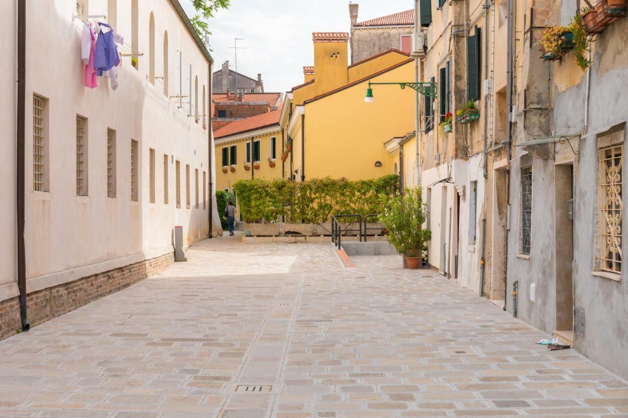 Venice Apartment Near Station Santa Lucia Two Bedroom Exterior photo