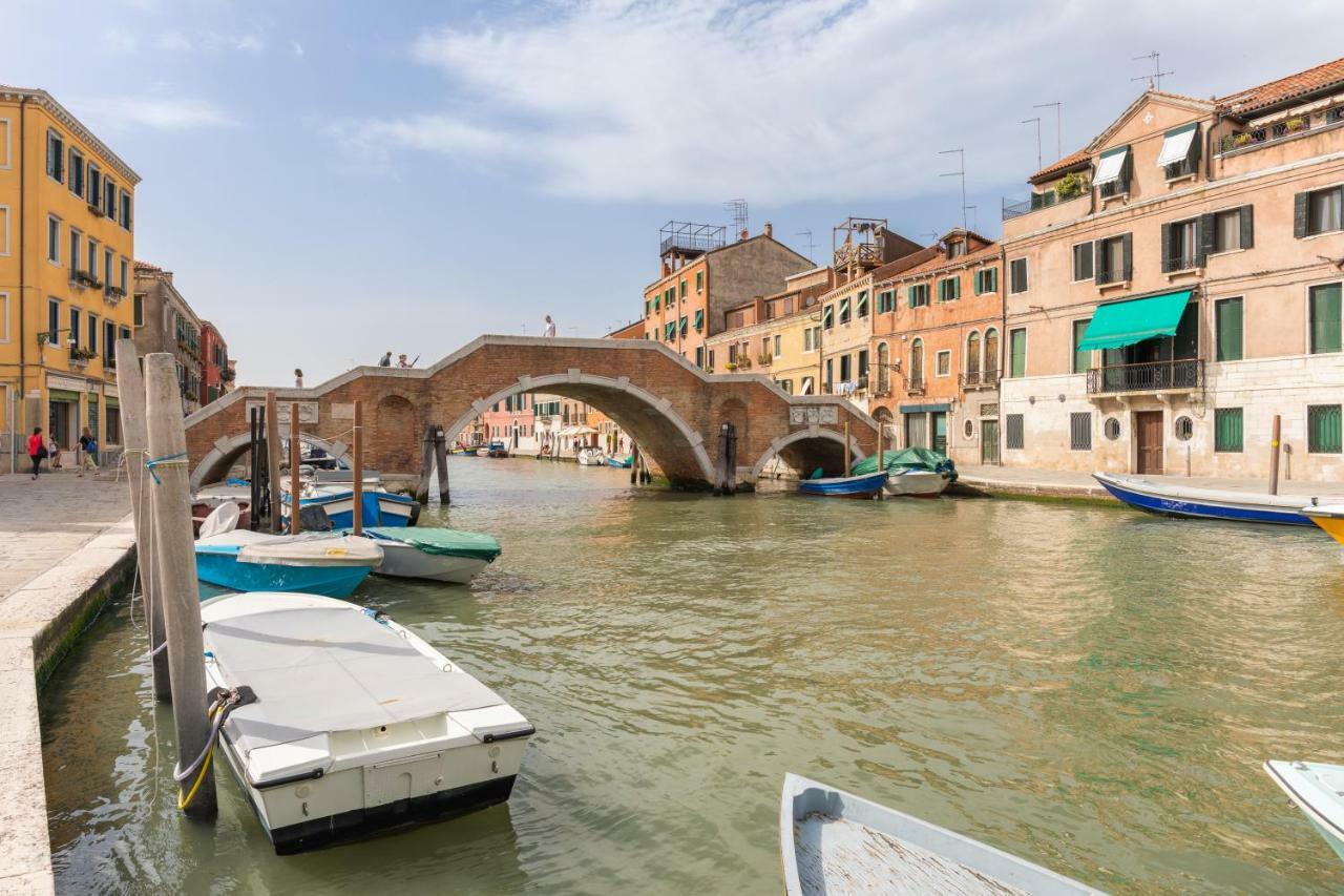 Venice Apartment Near Station Santa Lucia Two Bedroom Exterior photo