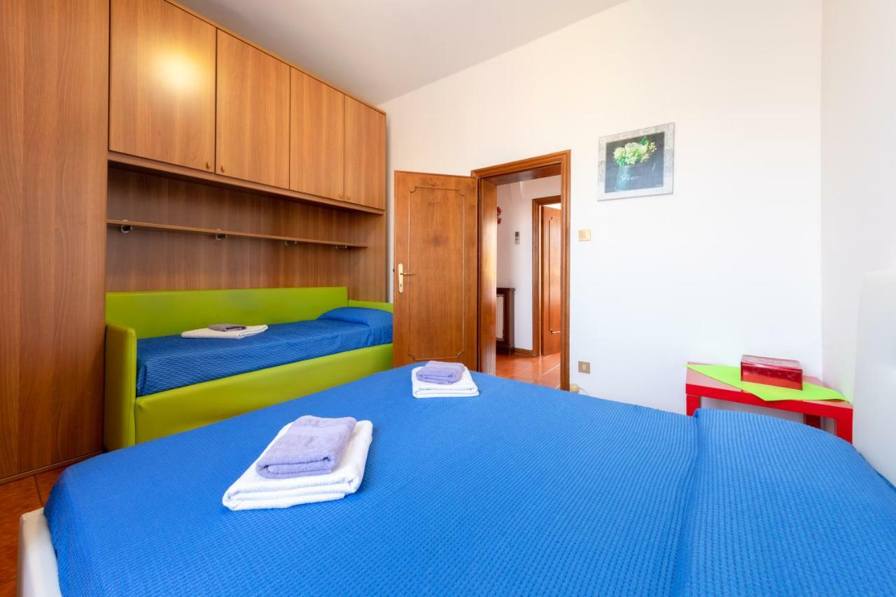 Venice Apartment Near Station Santa Lucia Two Bedroom Exterior photo