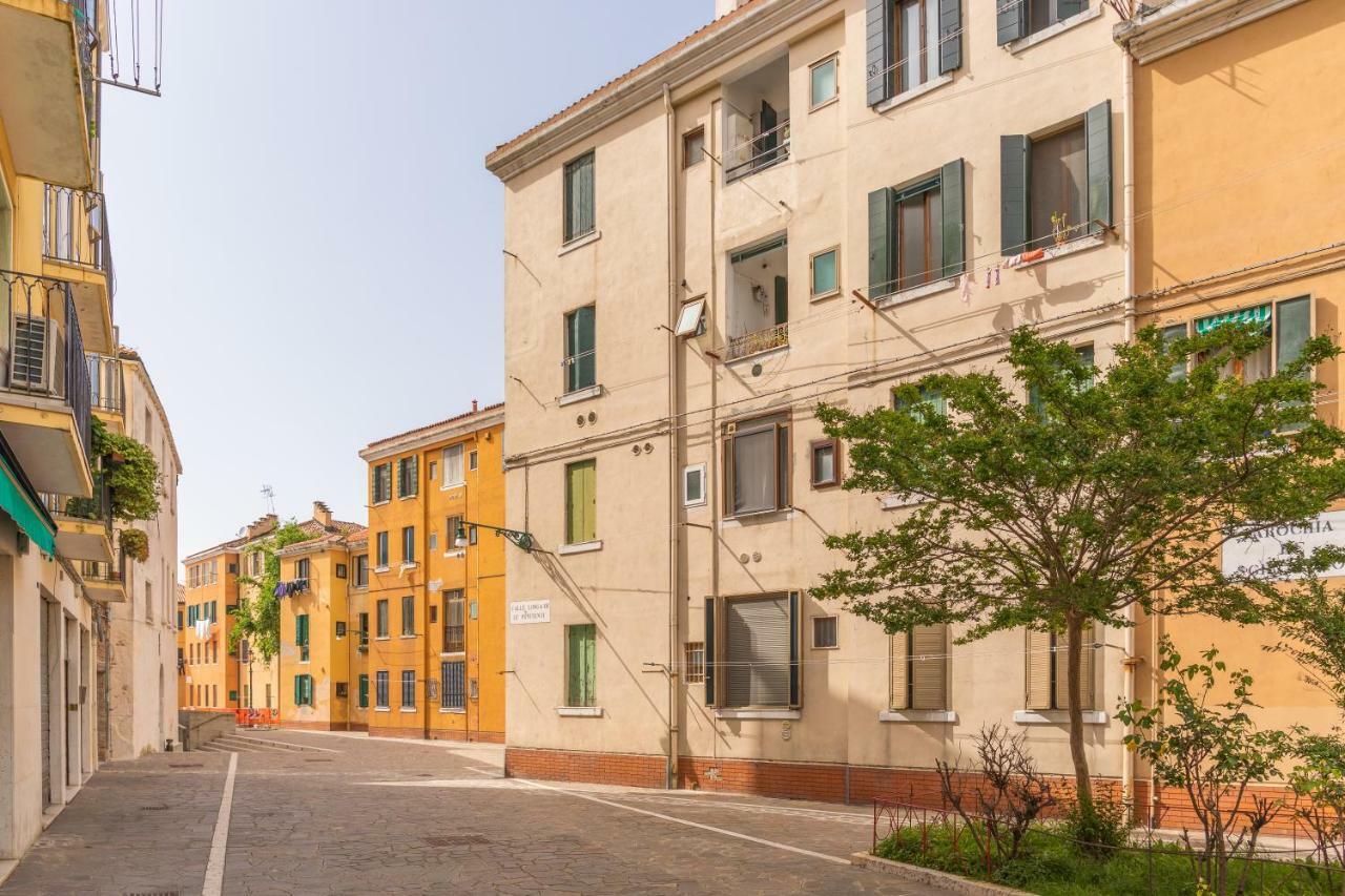 Venice Apartment Near Station Santa Lucia Two Bedroom Exterior photo