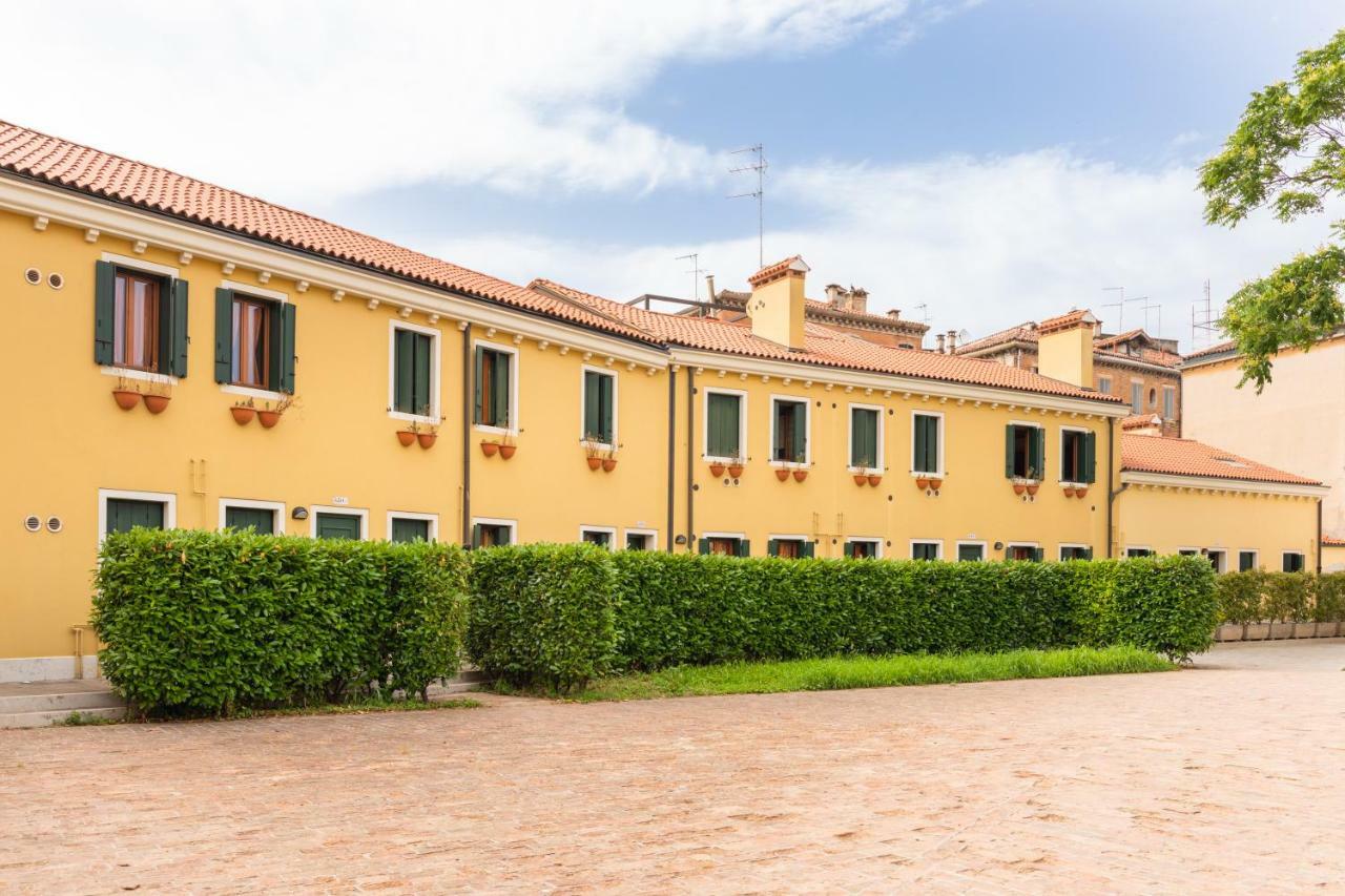 Venice Apartment Near Station Santa Lucia Two Bedroom Exterior photo