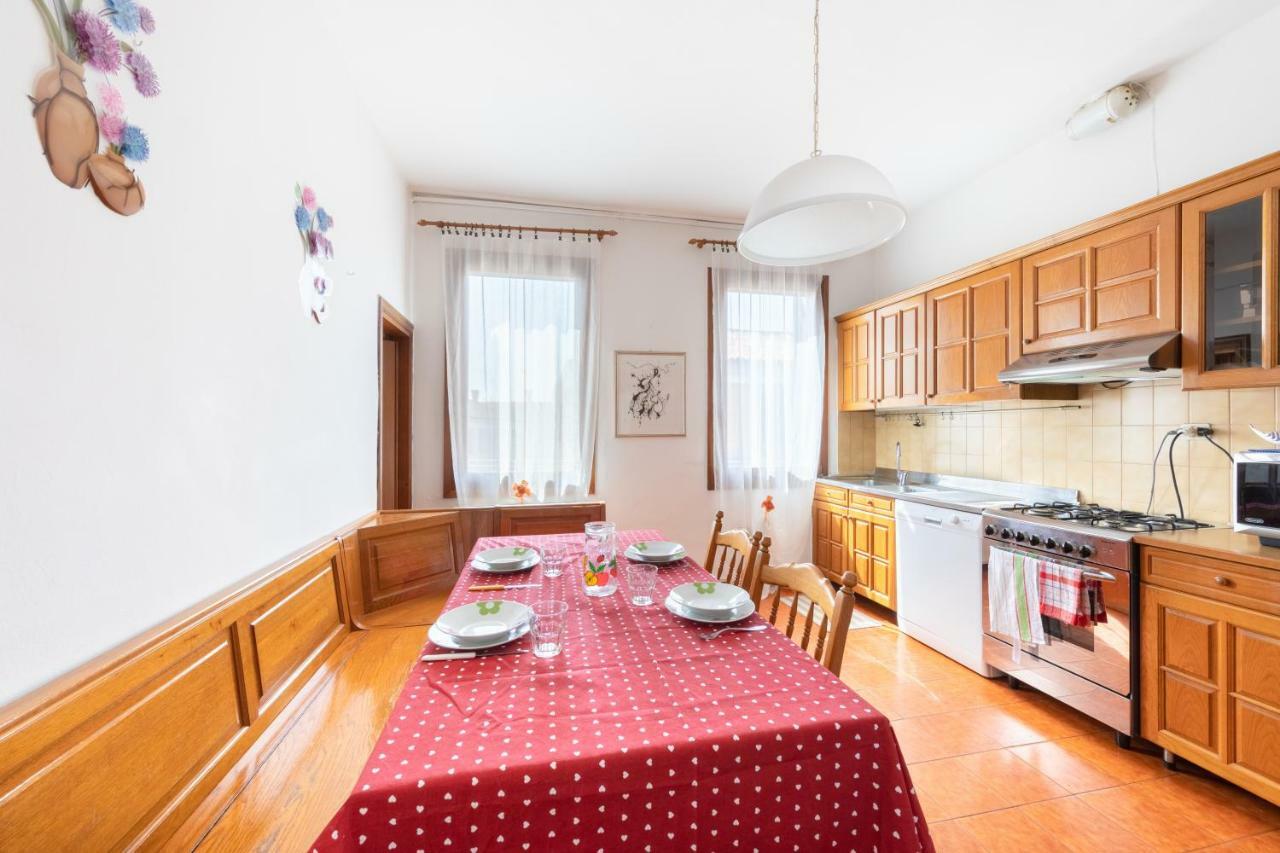 Venice Apartment Near Station Santa Lucia Two Bedroom Exterior photo